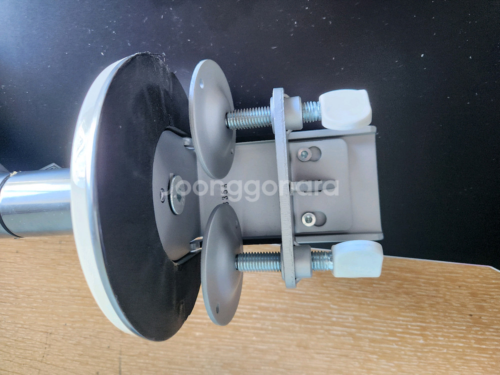 휴먼스케일 M8 모니터암--2