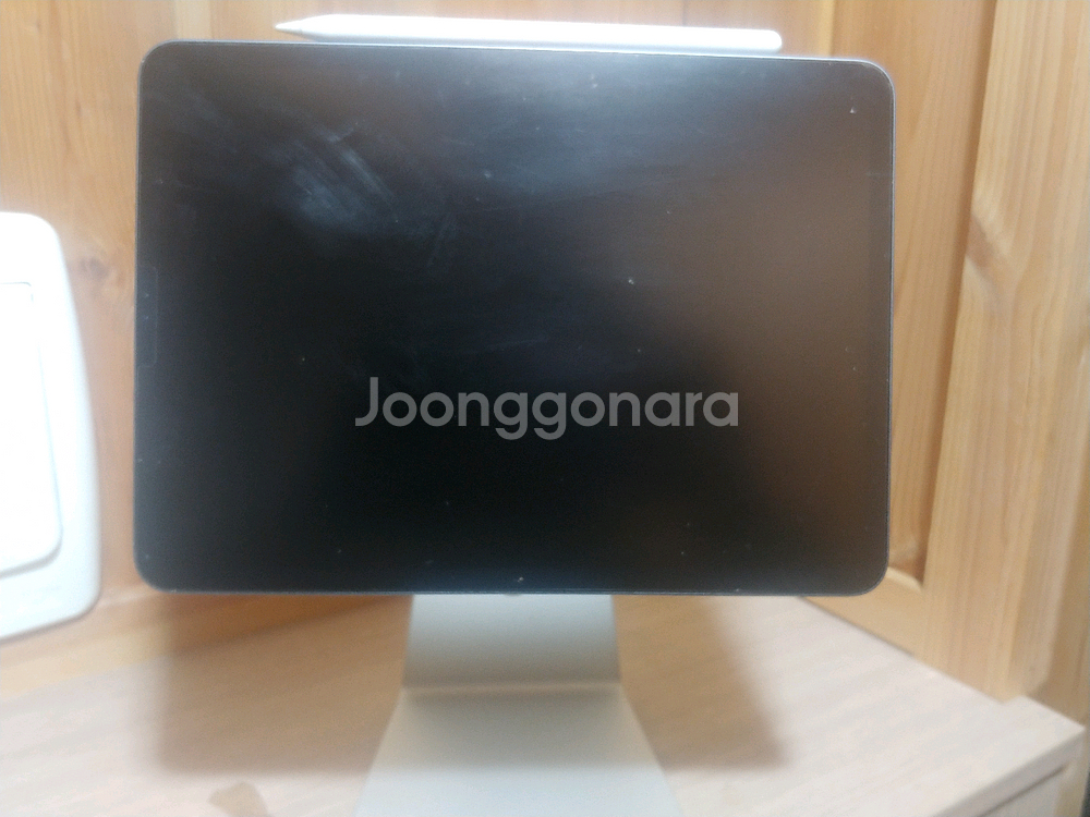 아이패드 프로 11인치 2세대 + 애플팬슬 2세대 + 거치대--10