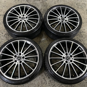 벤츠 A45AMG 마차 19인치 휠타이어 판매