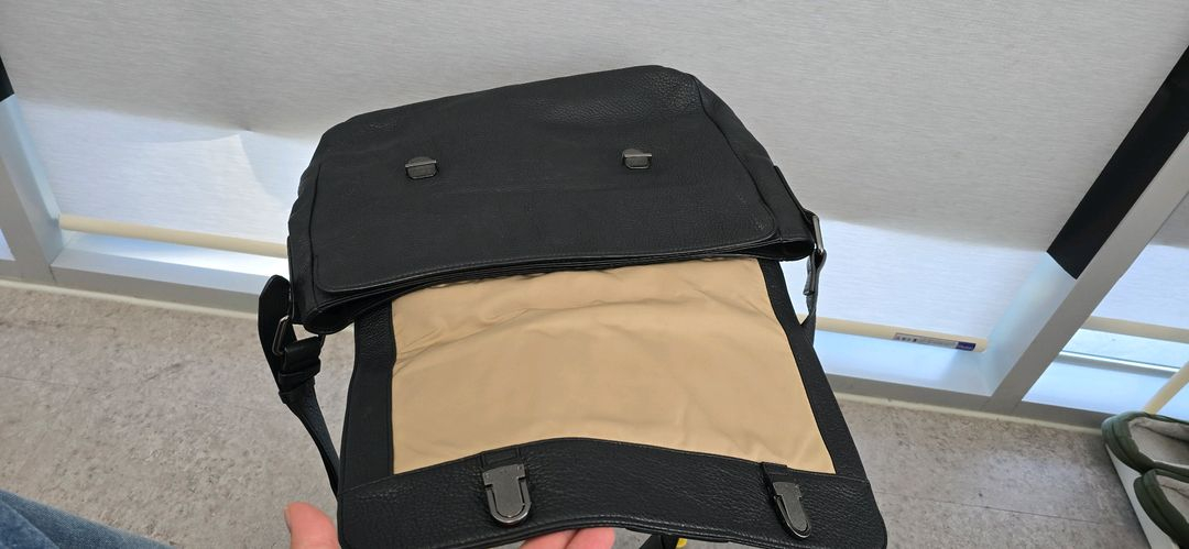 마크바이마크제이콥스 남성 크로스백 남성가방 노트북 가방--4