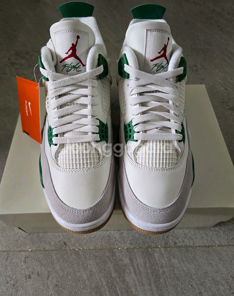 나이키 조던4 SB 파인그린 270--0