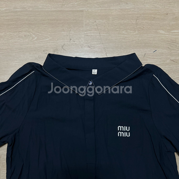 miu miu 미우미우 리본 크롭 반팔 블라우스 셔츠 [네이비] FREE--1