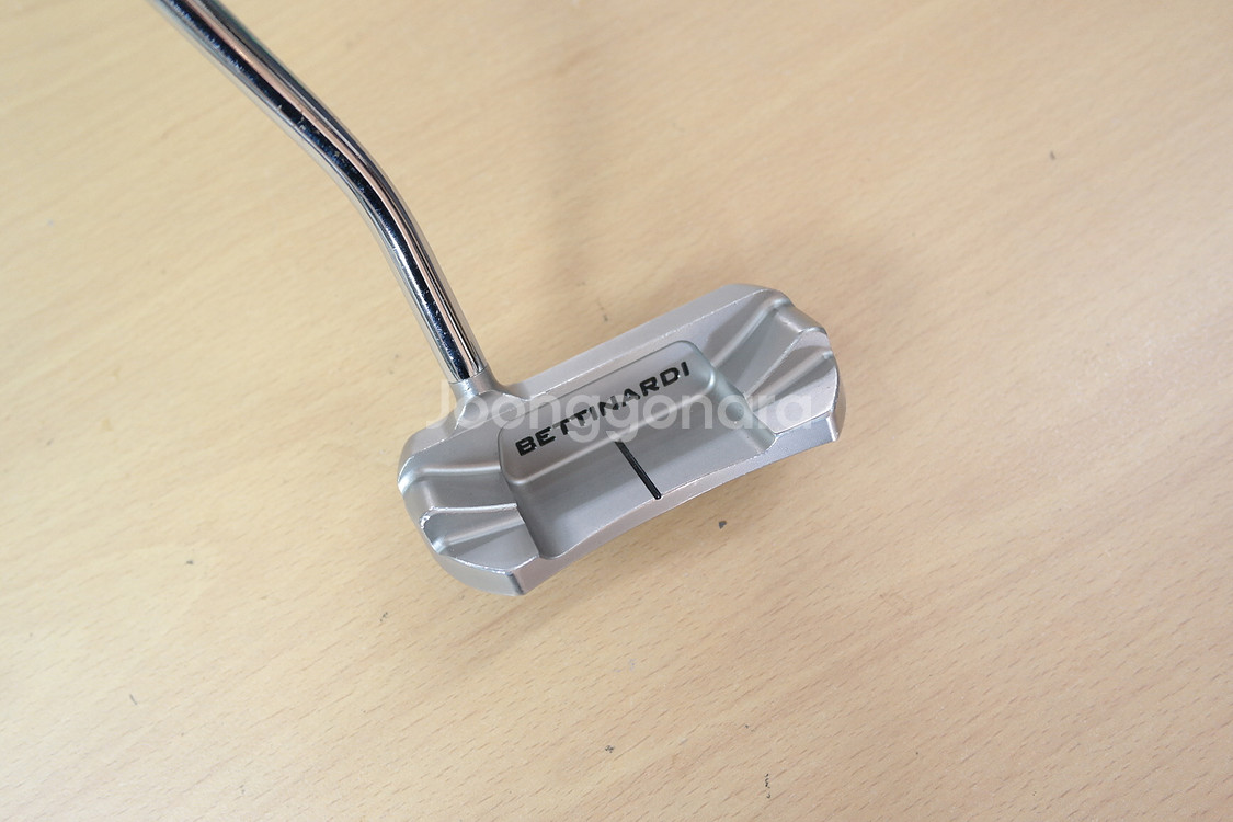 베티나르디 스튜디오스탁7 33인치 퍼터--2
