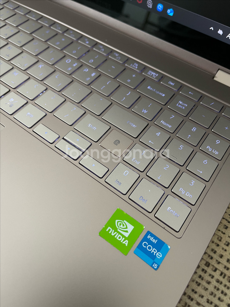 갤럭시북 플렉스2 NT950QDA-XC58Z (i5-11세대) 터치 및 펜사용--1