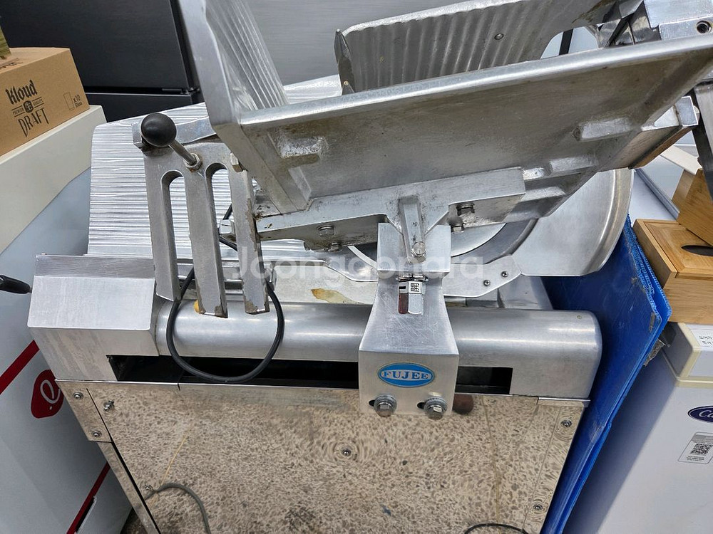 정육점 정리중 업소용 육절기 (후지), 업소용 골절기--0