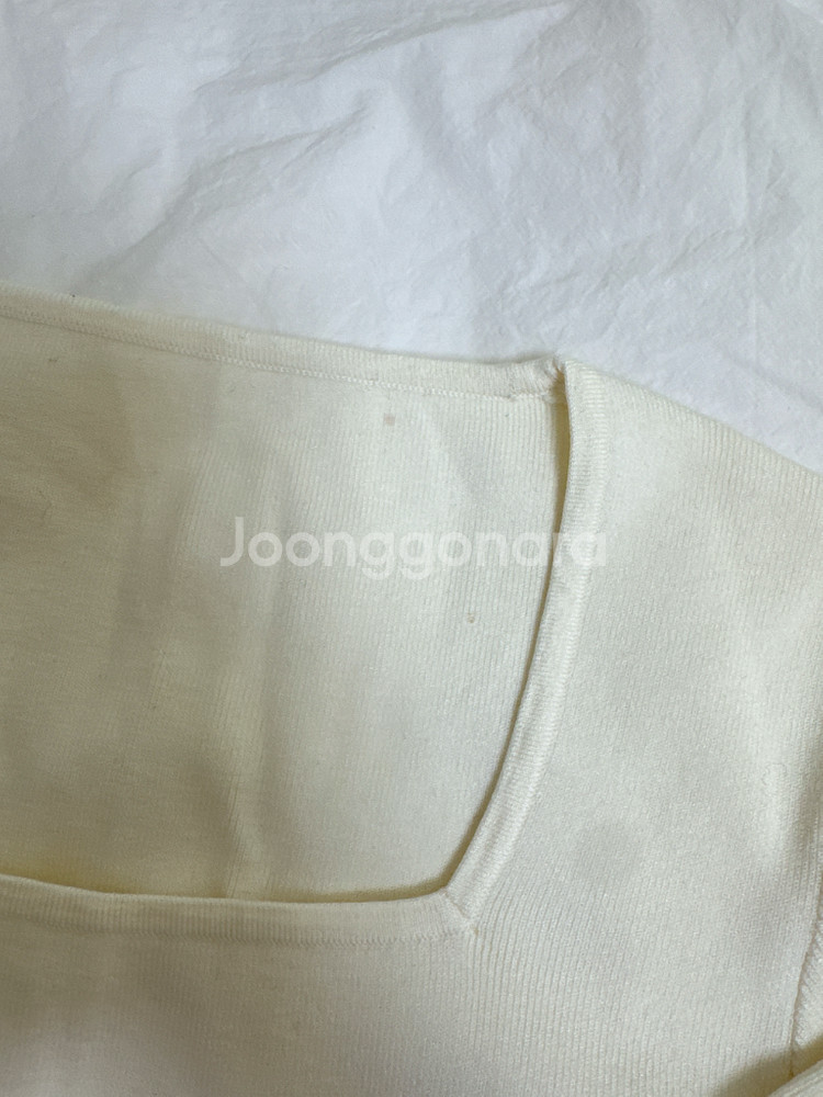 sie 시에 스퀘어넥 니트--2