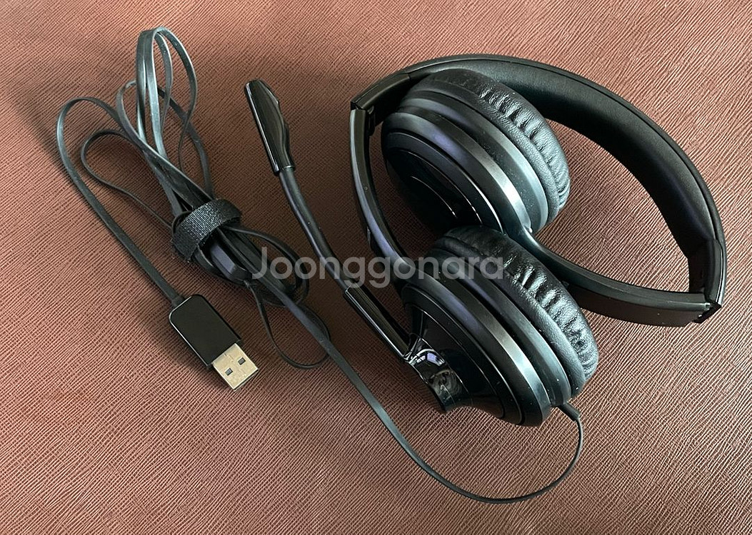 필립스 접이식 유선 헤드셋 팝니다.--1