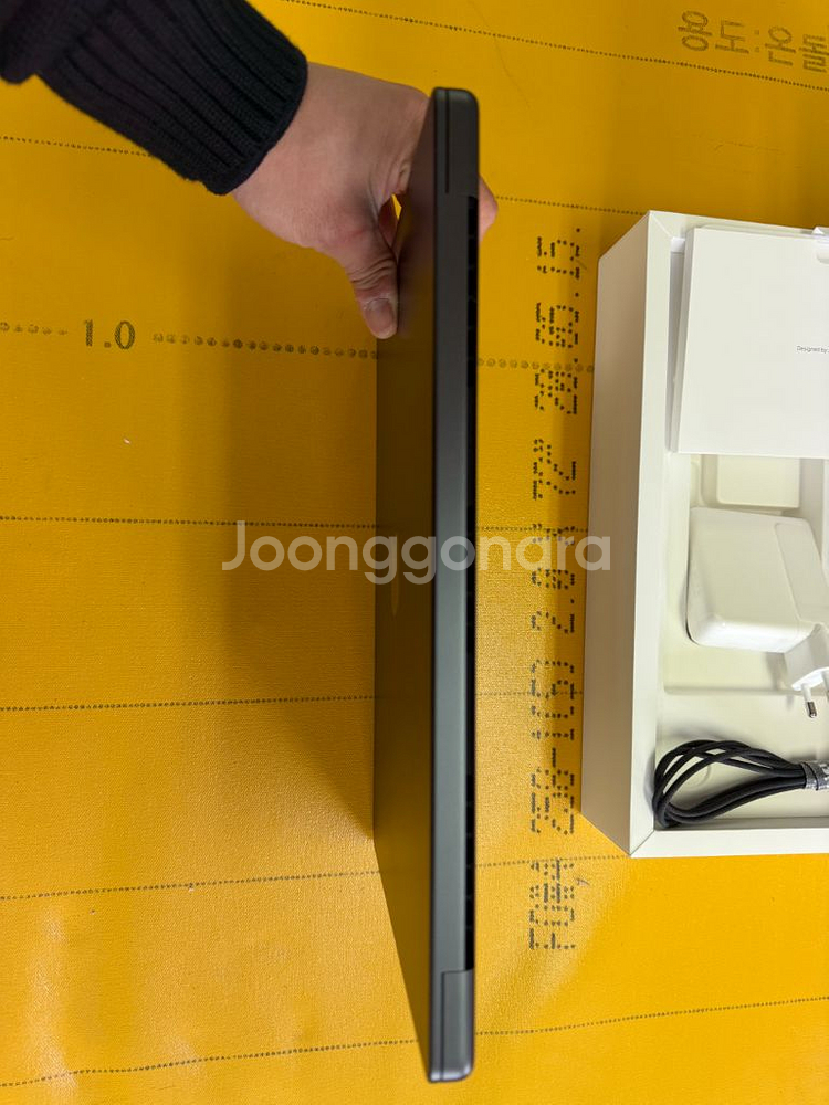 맥북 프로 14 M4 Pro 48GB 스페이스 블랙--3