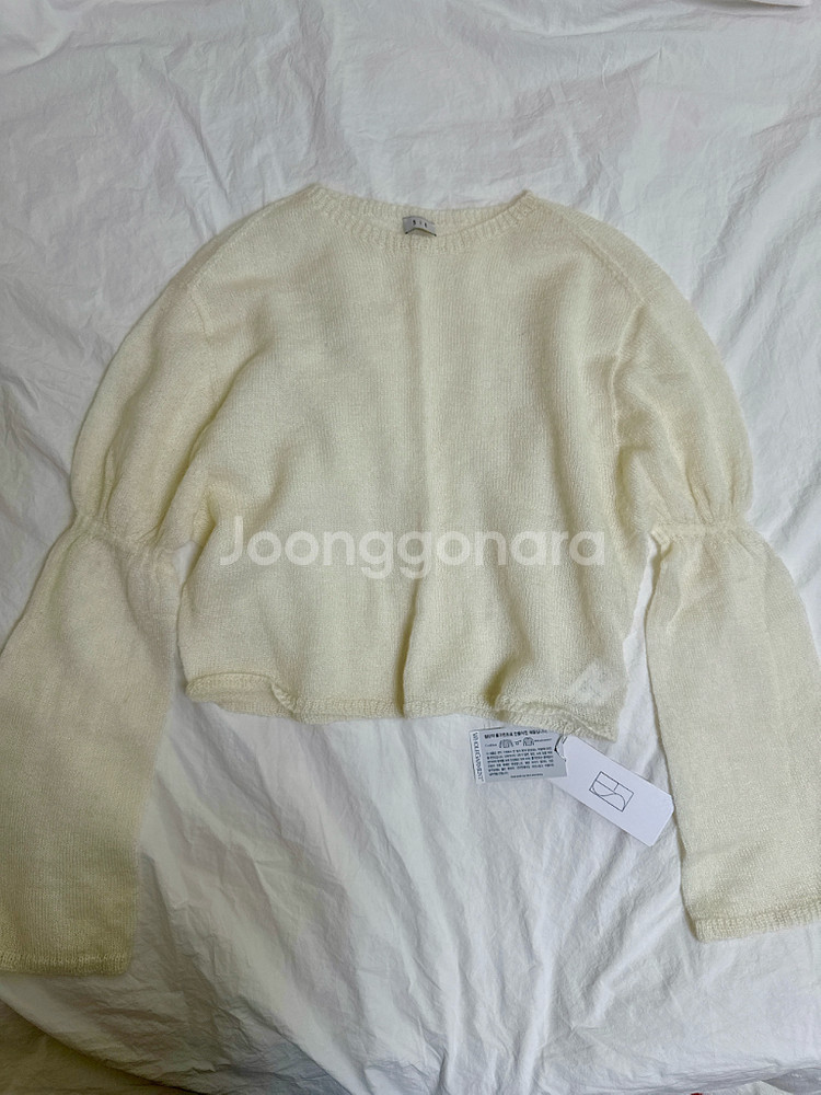 [새상품] sie 시에 사탕니트 케이시 퍼프니트--0