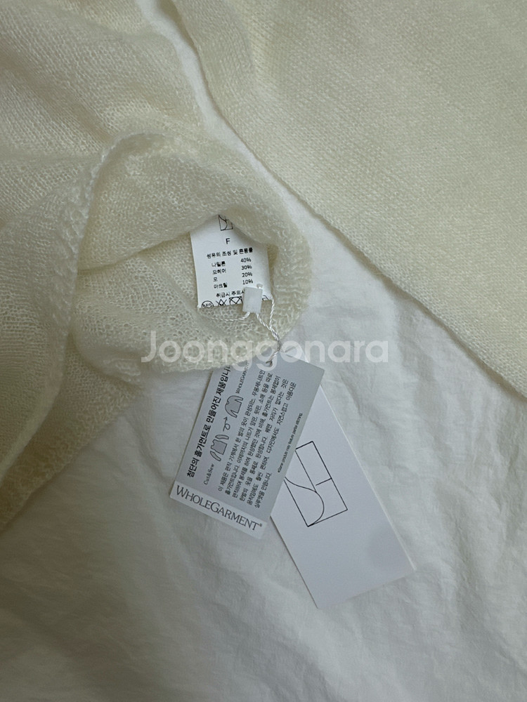 [새상품] sie 시에 사탕니트 케이시 퍼프니트--1