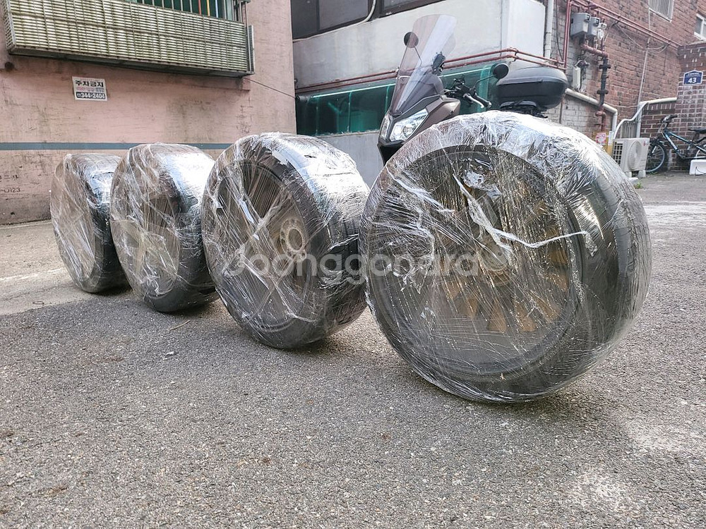 17인치 휠 + 타이어 215/45R17, 4본 1대분 (택배 가능)--7