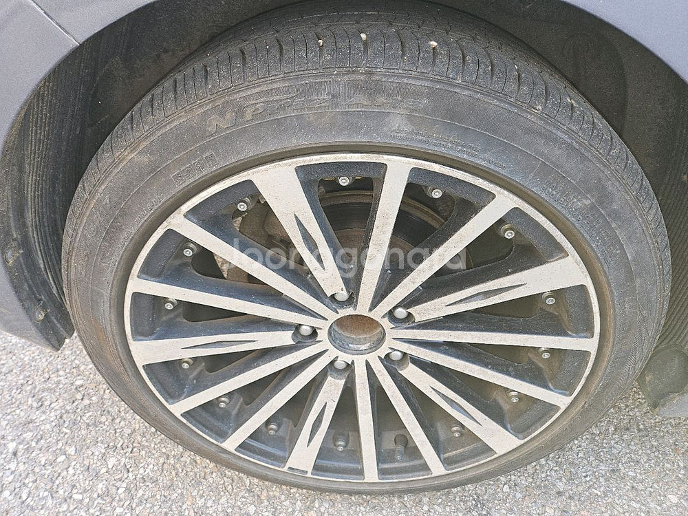 17인치 휠 + 타이어 215/45R17, 4본 1대분 (택배 가능)--2