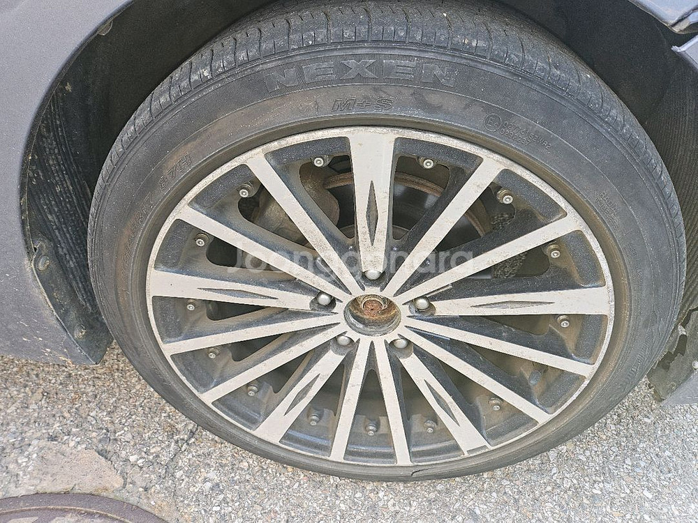 17인치 휠 + 타이어 215/45R17, 4본 1대분 (택배 가능)--4