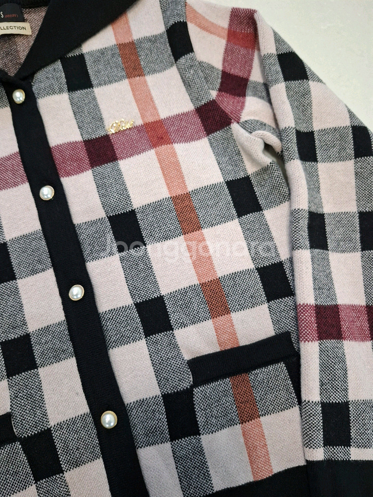 *거의새거*22년 닥스키즈 고급진주가디건140~150 정가20만원대--4