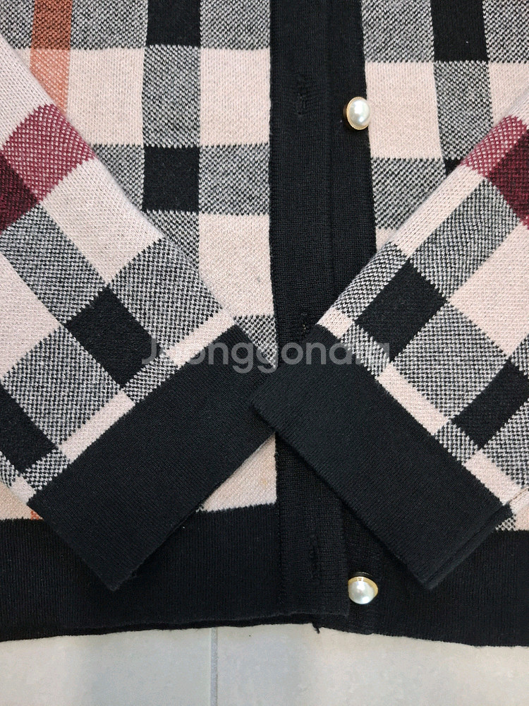 *거의새거*22년 닥스키즈 고급진주가디건140~150 정가20만원대--6