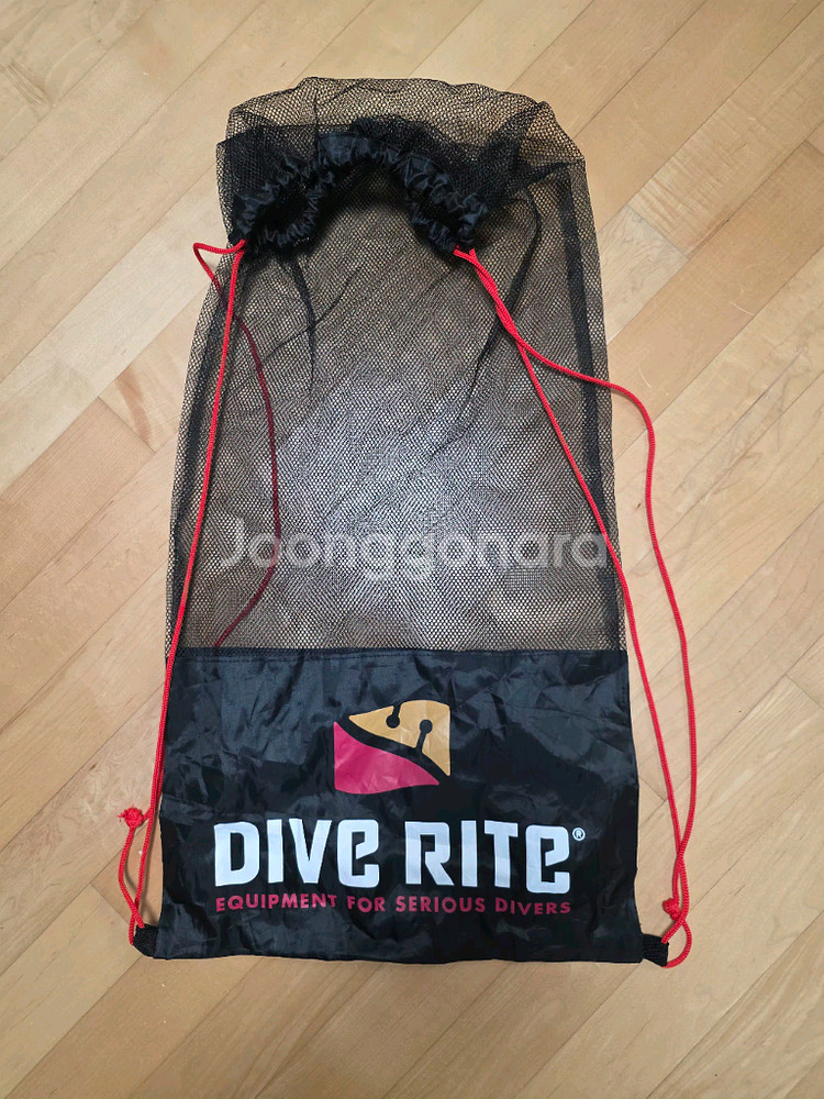 다이브라이트XT 신형 블랙 S사이즈--2