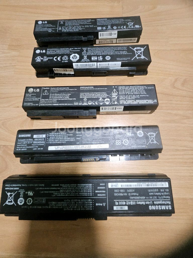 노트북 배터리 (부품용)--1