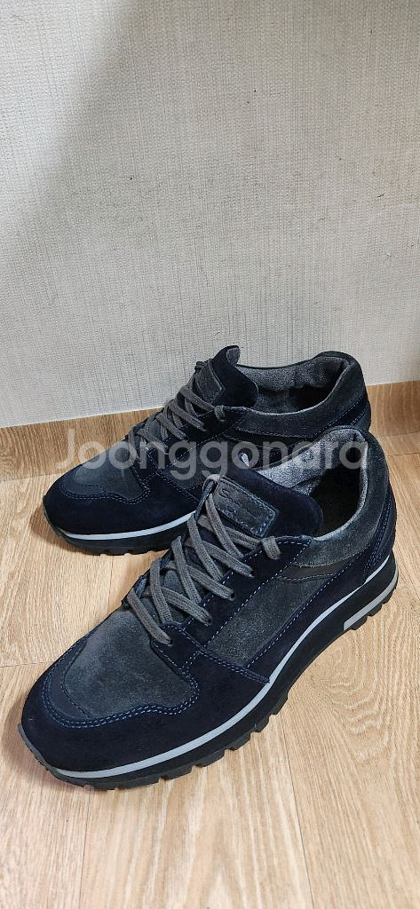 (6.5/260)산토니신발 산토니스니커즈--0