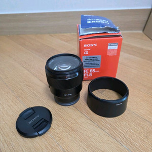 소니 sel85f18 (85mm f1.8) 풀프레임용