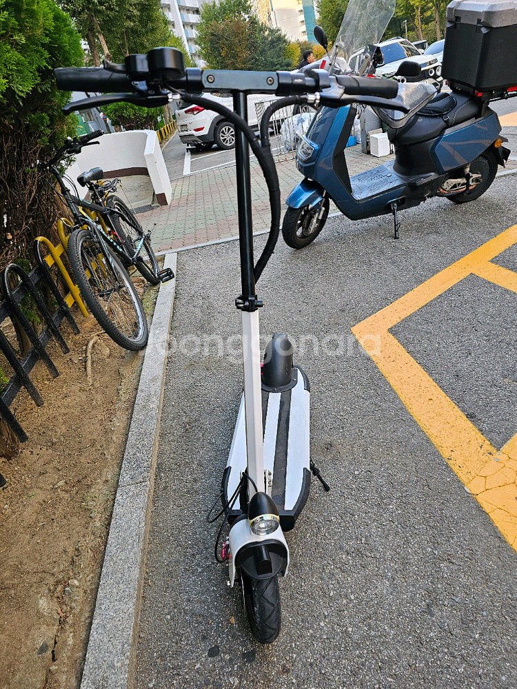 스피드웨이 전동 킥보드(새제품 LG 16ah배터리)--1