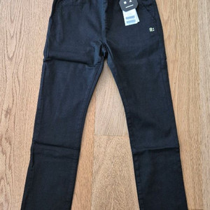 알로봇 크레이지 치노 145