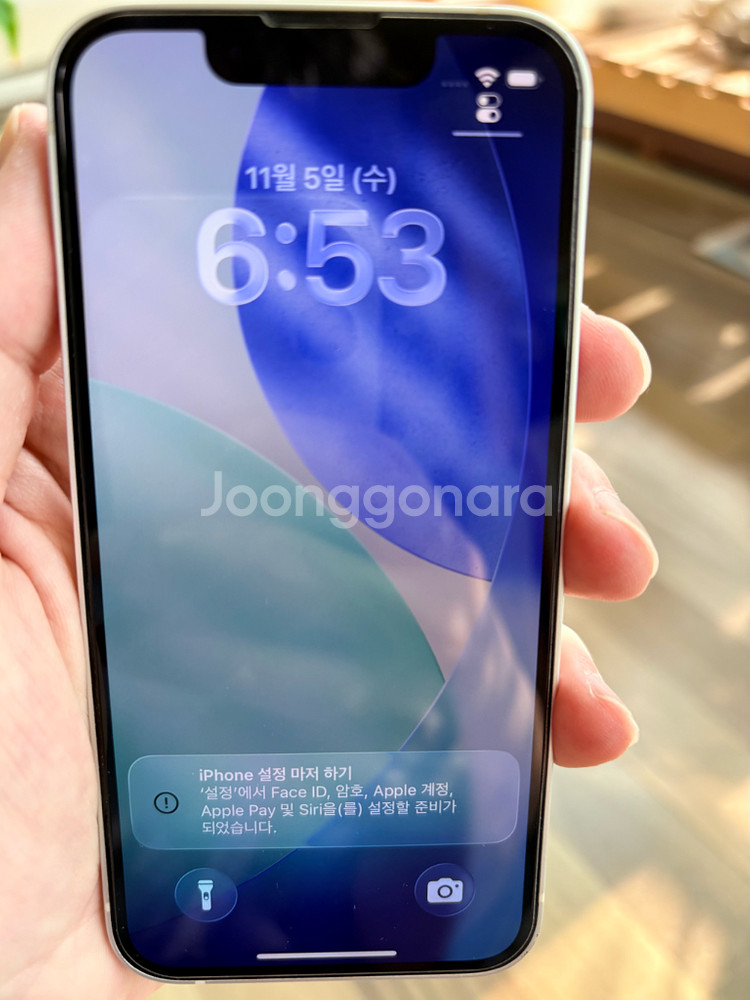 아이폰 13 미니 128GB 화이트 + 정품케이스 + Moment 영상용 케이스 등--1