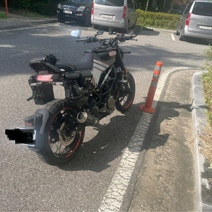 허스크바나 401 23년식 판매합니다