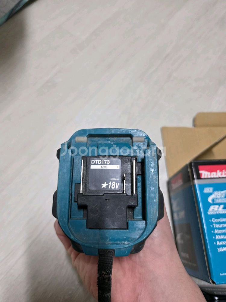 마끼다 dtd 173 일본 생산품 +정품 5.0ah 배터리 2개--3
