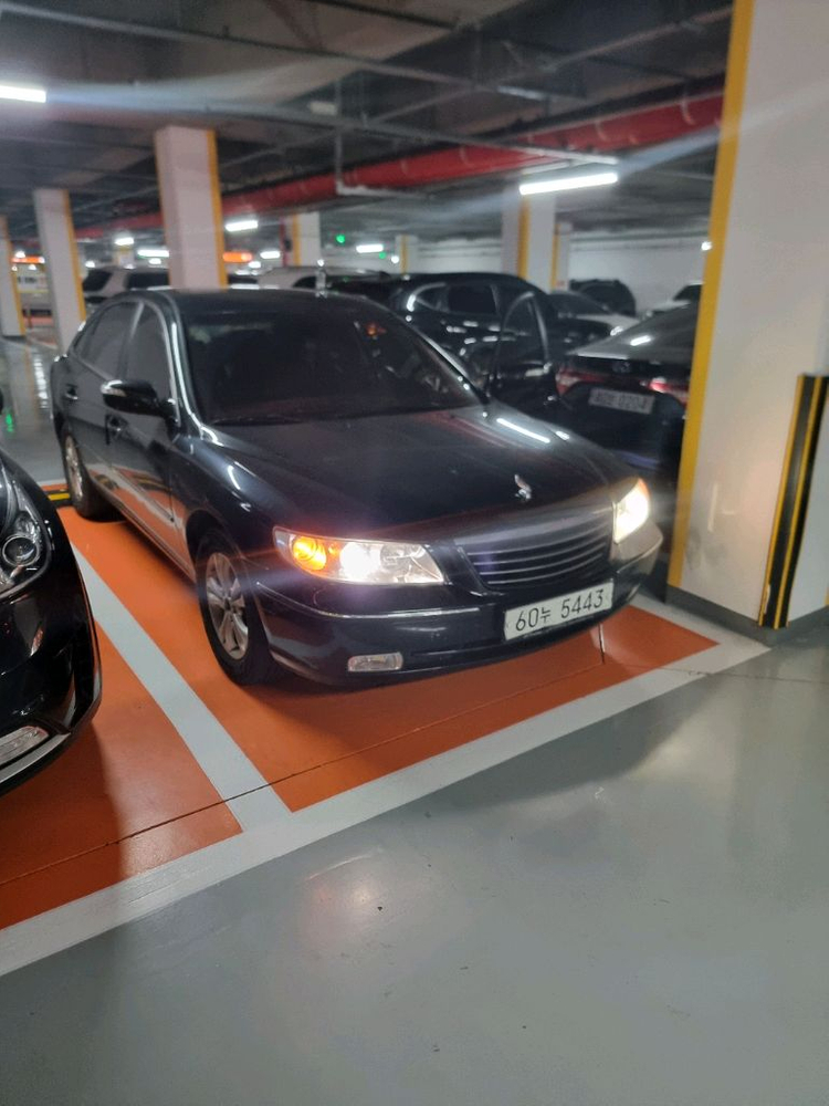 그랜져tg lpi 09년9월식 팩2 팝니다.--6