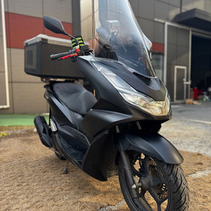 혼다 Pcx125 ABS 22년형 5만Km 판매합니다.