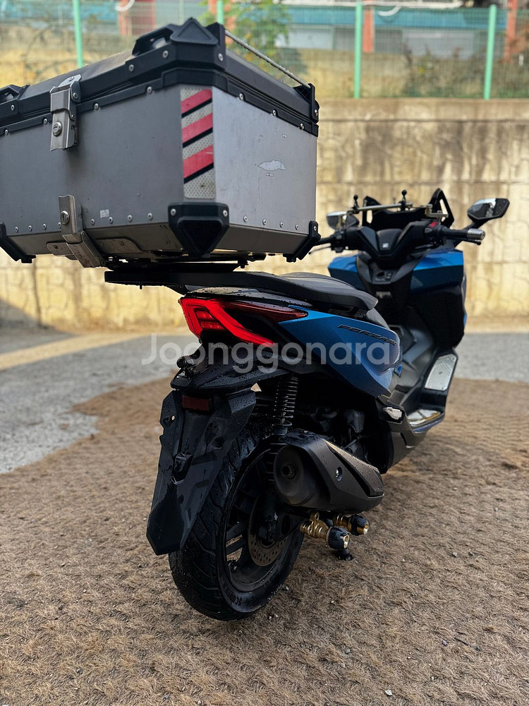 혼다 포르자350 24년형 4만Km 판매합니다.--5