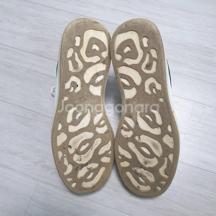 알렉산더 맥퀸 오버솔 스니커즈 42.5 국내 270 275사이즈--6