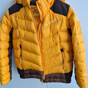 아이더 패딩 130