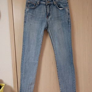 여성 슬림핏 청바지 66 새거