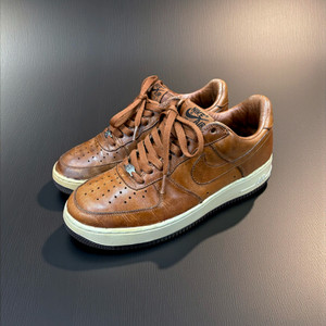 나이키 에어포스원 로우 데저트클레이 미발매 샘플 270