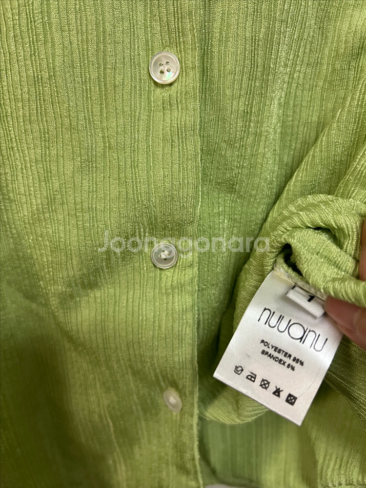 누아누 NUUANU yefeh 예페 셔츠 애플그린 블라우스 플리츠 주름 쭈글이 초록 연두--8