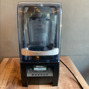 신형 바이타믹스 콰이어트원 믹서기 카페 블렌더