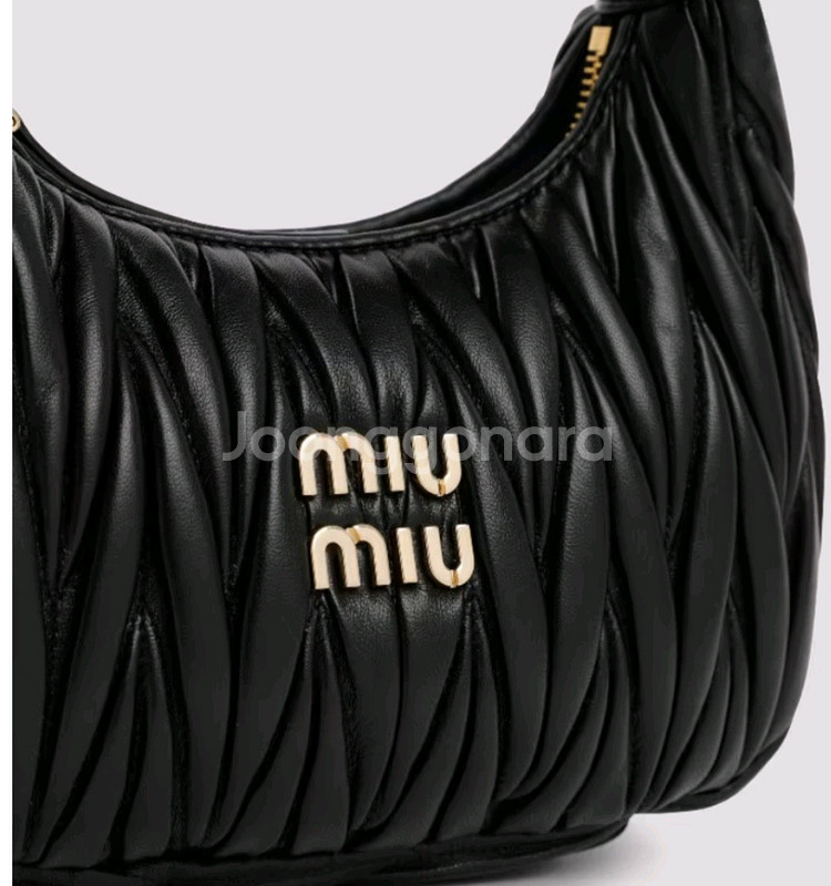 정품) 미우미우 퀼티드 가죽 숄더백. 가방 !!--4