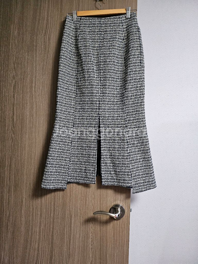 한섬 타임 포켓 트위드스커트--5