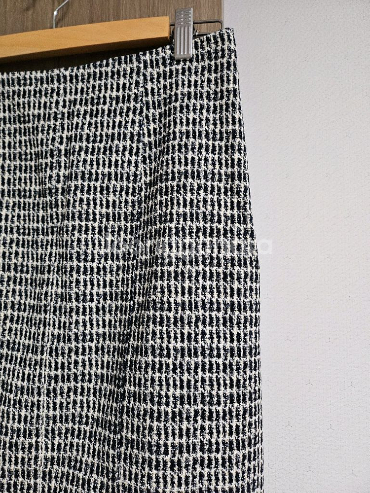 한섬 타임 포켓 트위드스커트--3