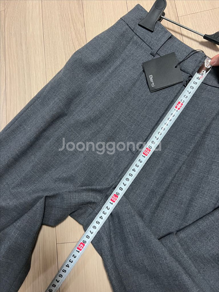 새상품) 제평 베르띠 BERTI 플리츠 핀턱 스트레이트 울 팬츠 와이드 슬랙스 바지 그레이--6