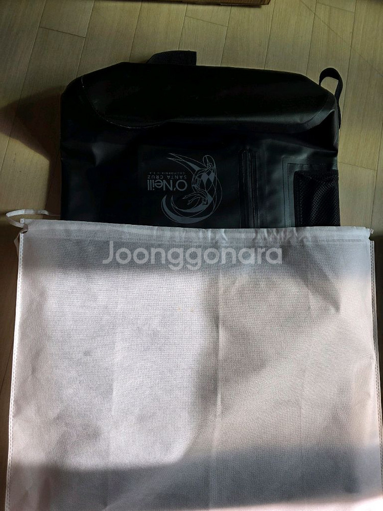 오닐(ONeill)의 방수 드라이백 새상품.--3