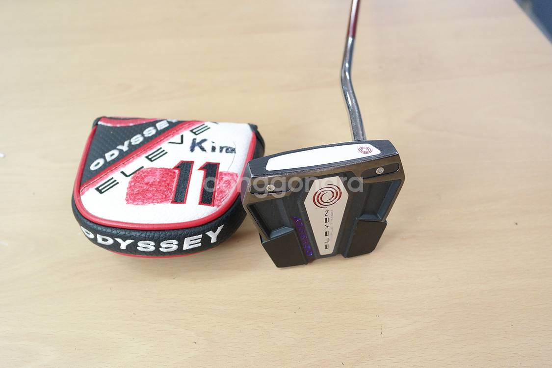 오디세이 트리플트랙 일레븐 32인치 퍼터--6