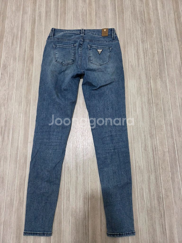 게스 청바지 26사이즈 (정가 168,000원)-만원--1