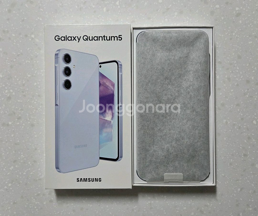 삼성 갤럭시퀀텀5(SM-A556) 단순개봉품--0