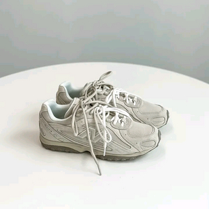 뉴발란스 204L 팀버울프 리넨 240 사이즈 미우맛