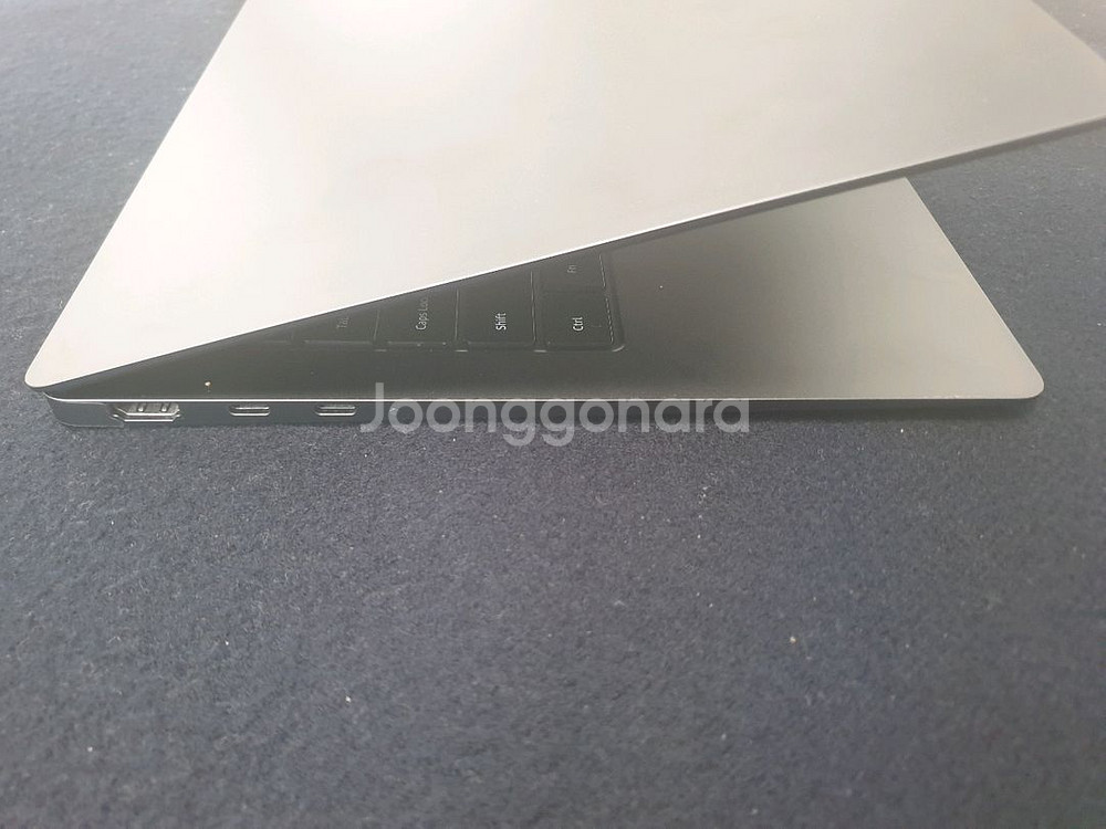 삼성 갤럭시북3프로 노트북 판매합니다--4