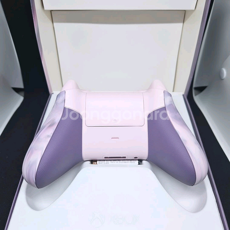 XBOX 엑스박스 드림베이퍼 4세대 컨트롤러 레이저 퀵차징 스탠드 팝니다--3