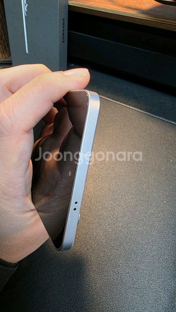 갤럭시 S25 엣지 256 실버 정상해지 SS급 판매합니다.--7