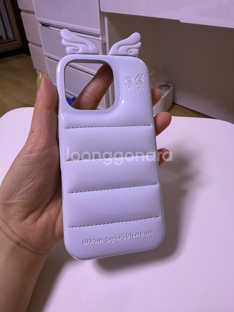 아이폰16프로 어반소피스티케이션 푸퍼케이스(클로에)--1